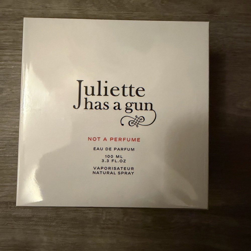 Juliette Has a Gun Not a Perfume Eau de Parfum - White